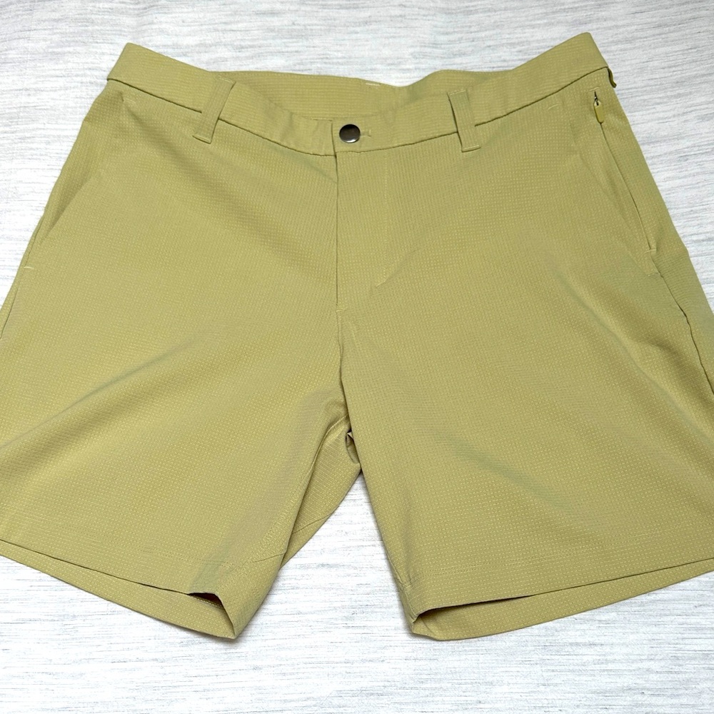 Lululemon Commission Shorts